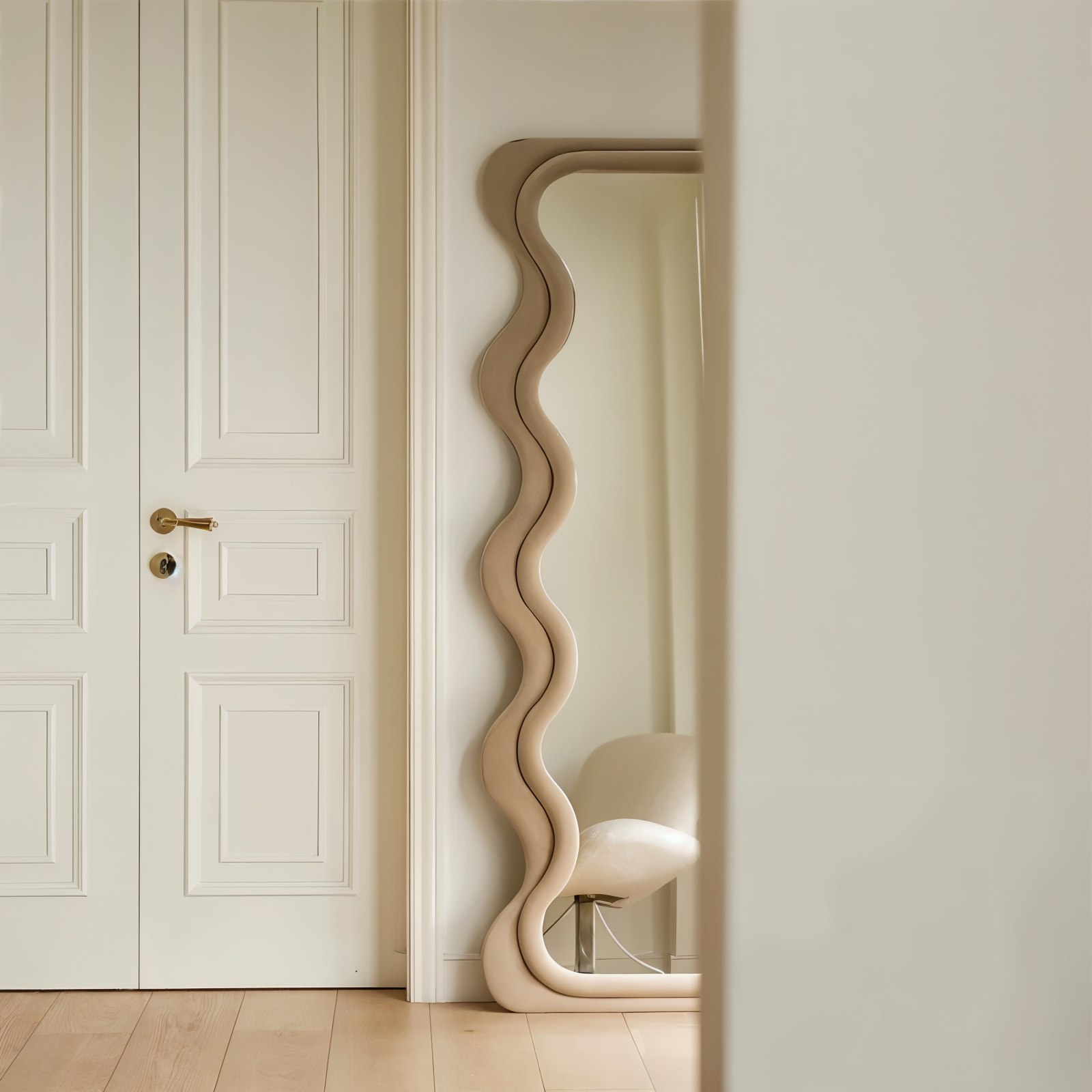WaveForm Beige Mirror