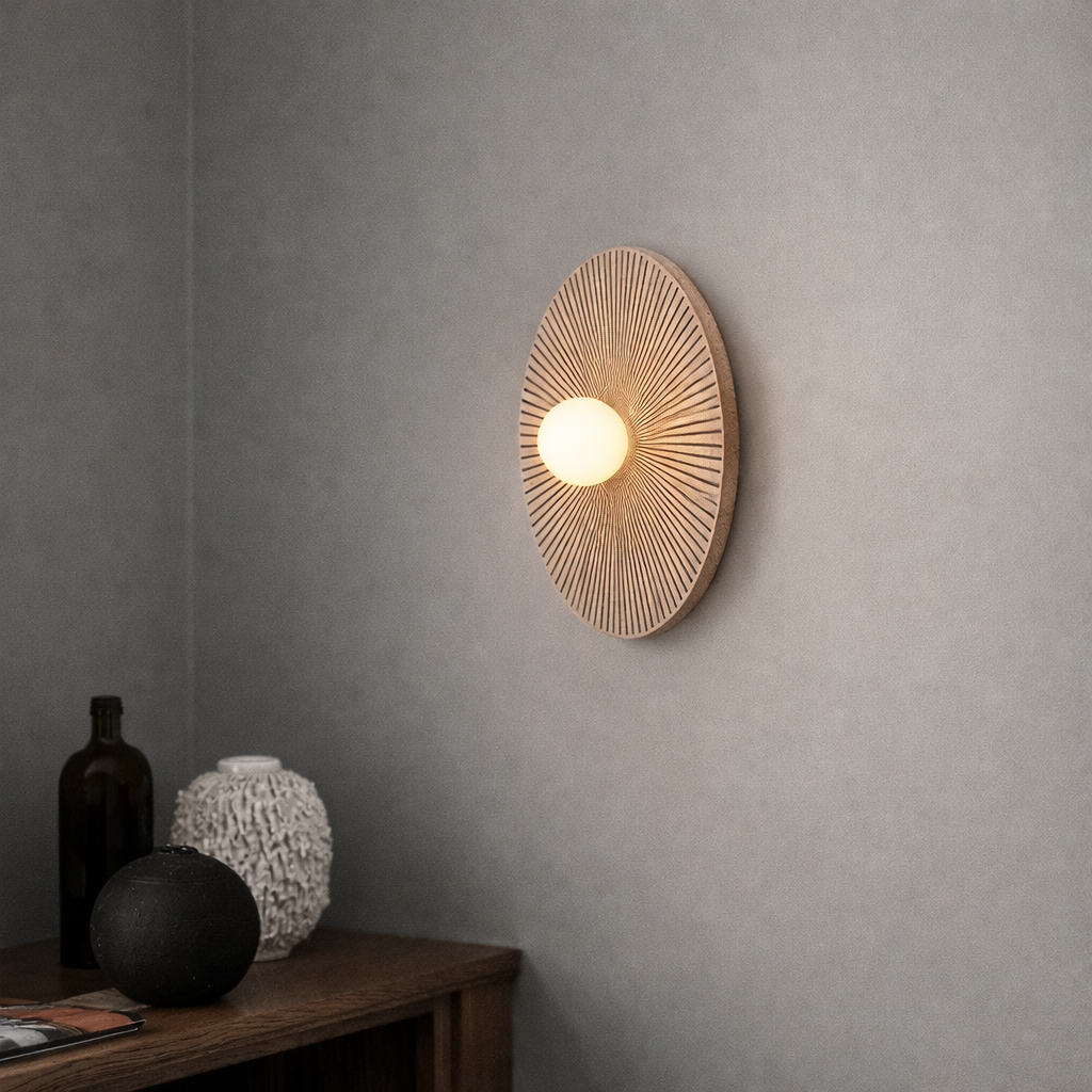 Solara Round Wall Lamp