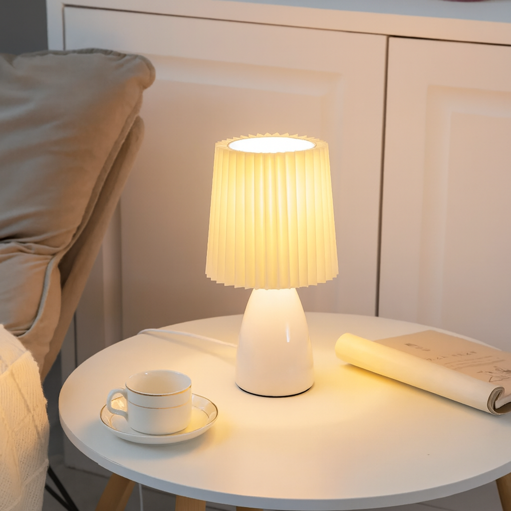 Solara Luxe Table Lamp