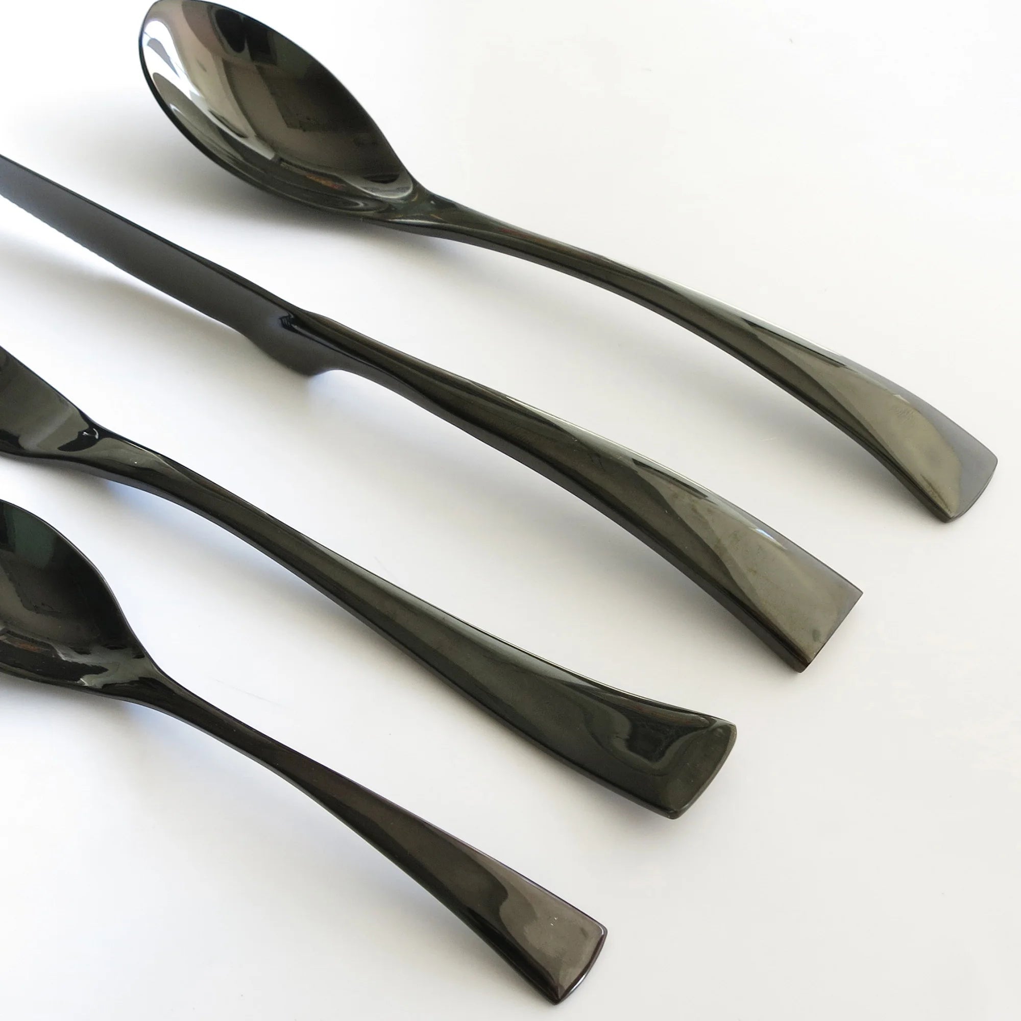 Nocturne Steel Dinnerware Set