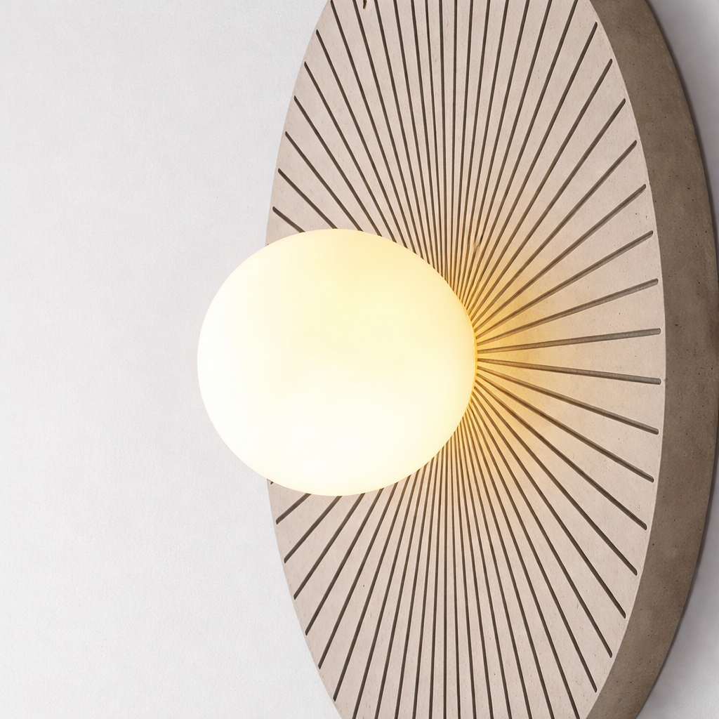Solara Round Wall Lamp