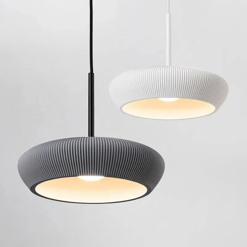 Solara Luxe Pendant Lamp