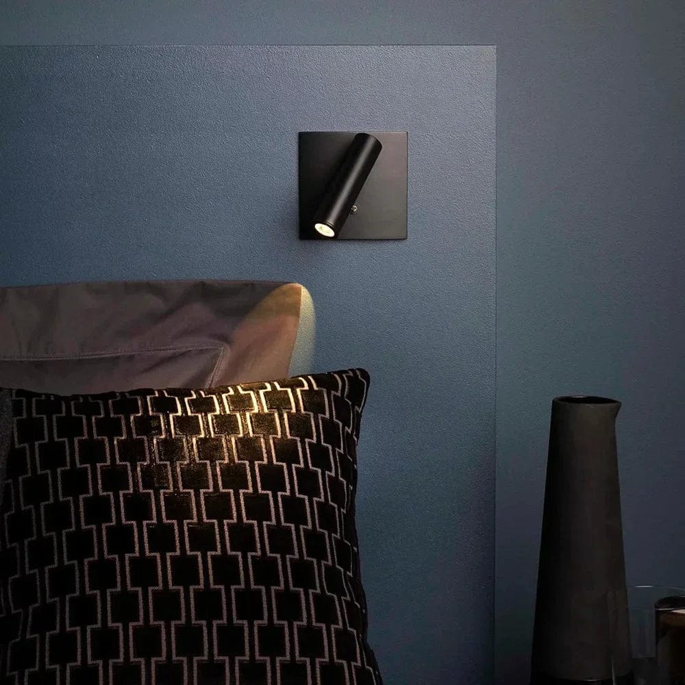 Iris Wall Sconce